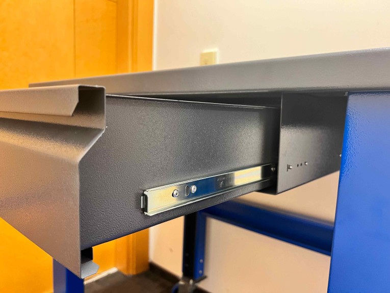 Стол промышленный PLC 15.11-М купить в Кемерово Стол промышленный PLC 15.11-М купить в Кемерово