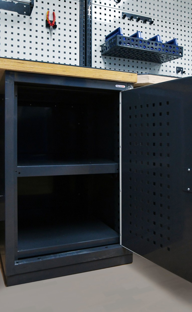 Верстак FBK 205.37.4-2F купить в Кемерово Верстак FBK 205.37.4-2F купить в Кемерово