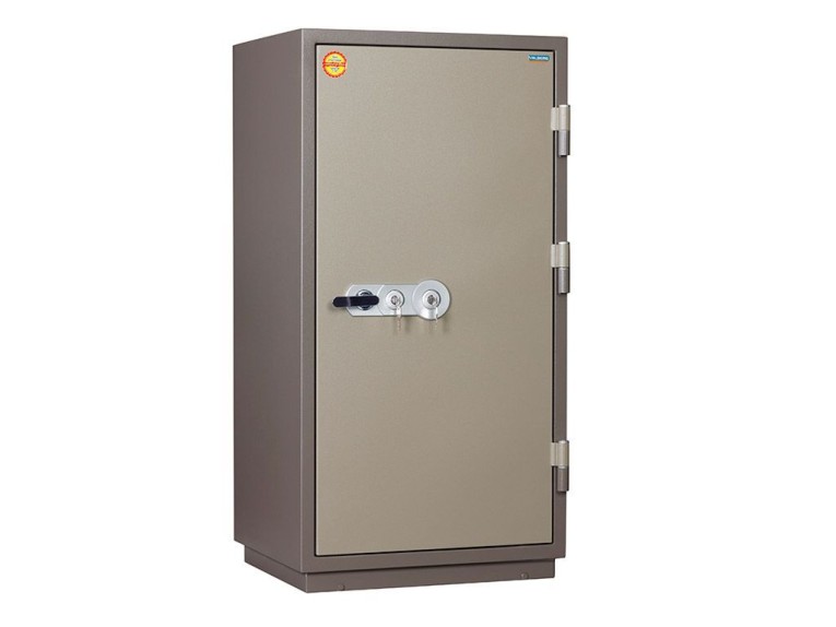 Огнестойкий сейф Valberg FRS-140.T-KL купить в Кемерово