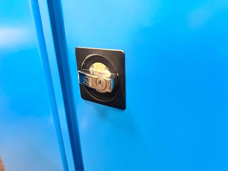 Шкаф инструментальный TNC 100.B2.S2 купить в Кемерово Шкаф инструментальный TNC 100.B2.S2 купить в Кемерово