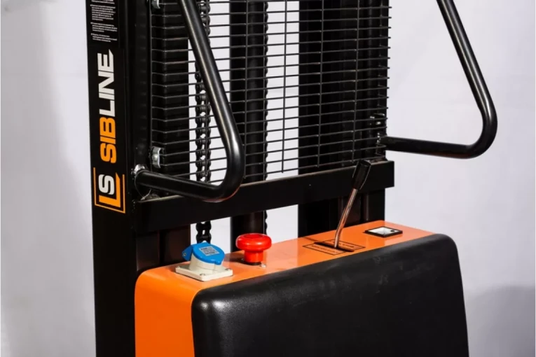 Штабелер с электроподъемом 1,5 т - 3,5 м Вилы: 1100 , Гелевая АКБ, SPN1535 SIBLINE купить в Кемерово