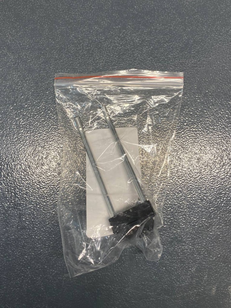 Крючок двойной 100 мм купить в Кемерово Крючок двойной 100 мм купить в Кемерово