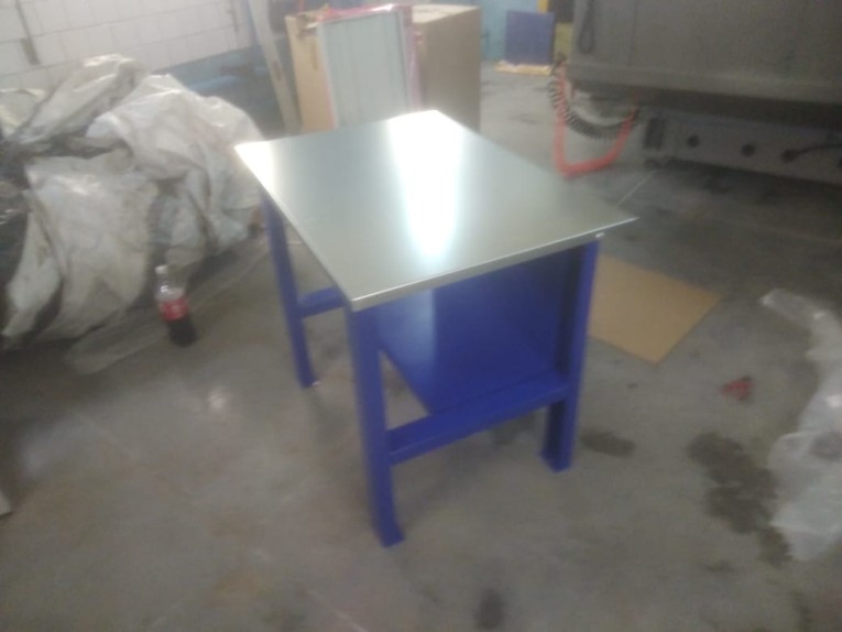 Верстак-стол бестумбовый ВП-1 купить в Кемерово Верстак-стол бестумбовый ВП-1 купить в Кемерово