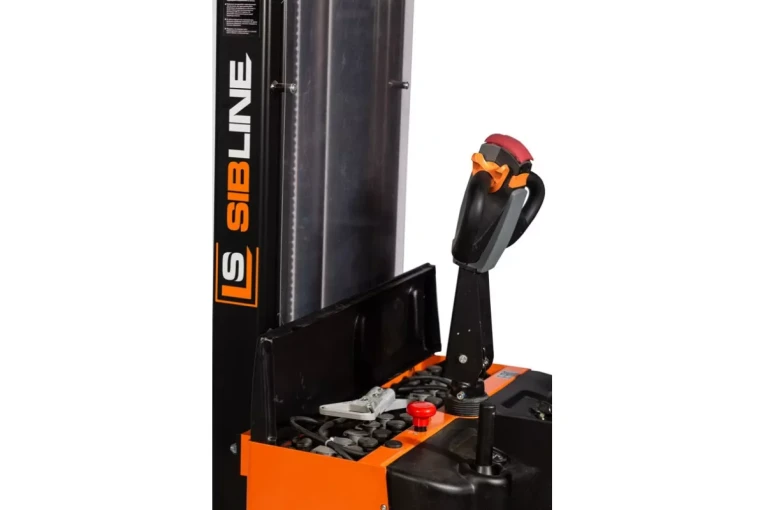 Штабелер электрический самоходный 1,5 т - 3,6 м Вилы: 1150 , АКБ Свинцово - кислотная, CL1536W SIBLINE купить в Кемерово